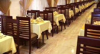 Rawdat Al Aqeeq Hotel Медина Екстериор снимка